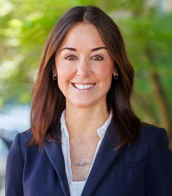 Portrait of Lucy Parker, REALTOR.