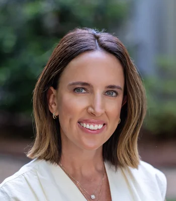 Portrait of Erin Rutledge, REALTOR.