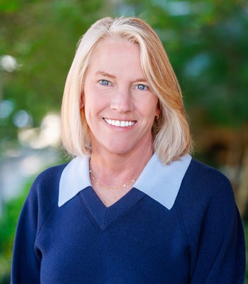Portrait of Lynn Creighton, REALTOR.