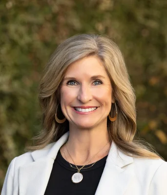 Portrait of Kathryn Strubel, REALTOR