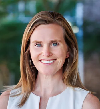 Portrait of Rebecca Stump, REALTOR