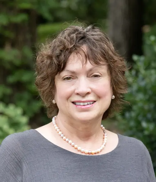 Sanderlin Holmes, REALTOR